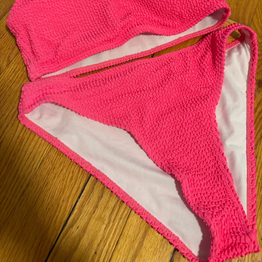 Pink SHEIN Bikini - Picture 3 of 5